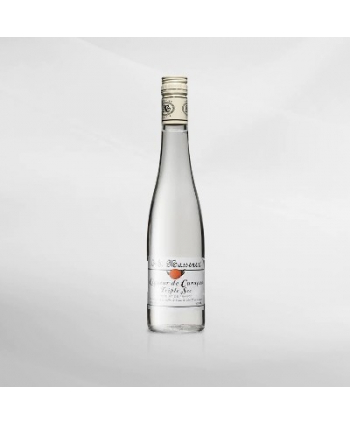 EXO123 x Vinyard Massenez Liq d Cur Triple Sec  700 ml