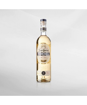 EXO123 x Vinyard Jose Traditional Reposado 700 ml